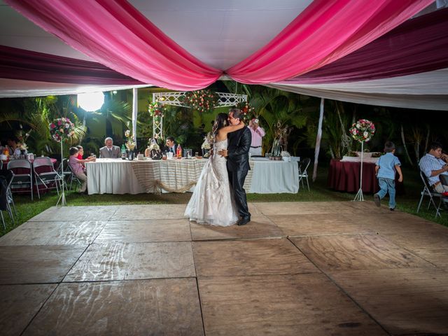La boda de Ricardo y Verónica en Tejupilco, Estado México 80