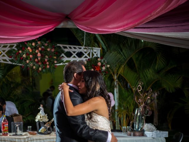 La boda de Ricardo y Verónica en Tejupilco, Estado México 81