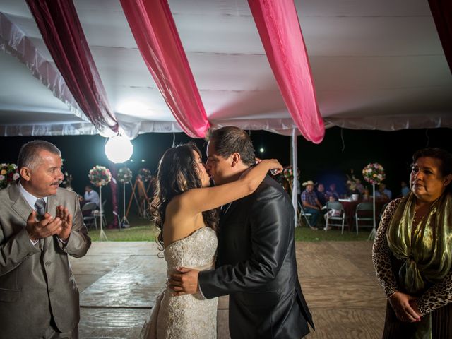 La boda de Ricardo y Verónica en Tejupilco, Estado México 88