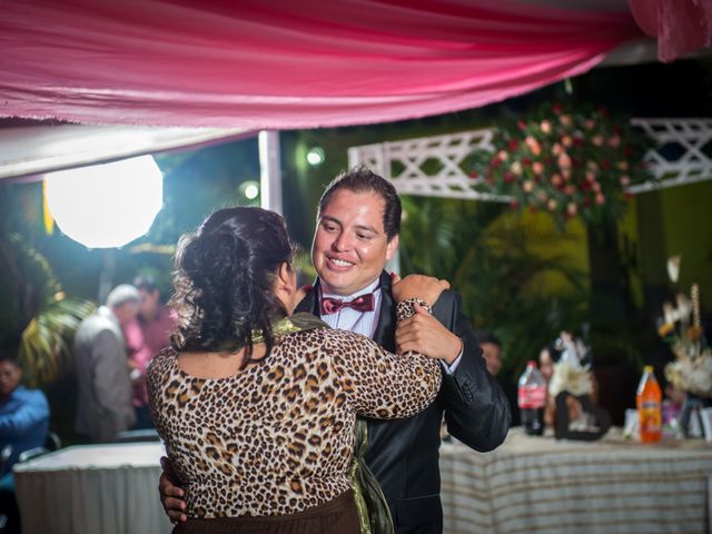 La boda de Ricardo y Verónica en Tejupilco, Estado México 95