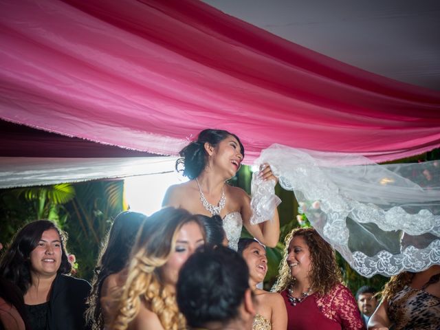 La boda de Ricardo y Verónica en Tejupilco, Estado México 98