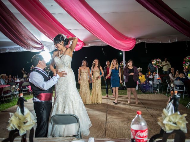 La boda de Ricardo y Verónica en Tejupilco, Estado México 102