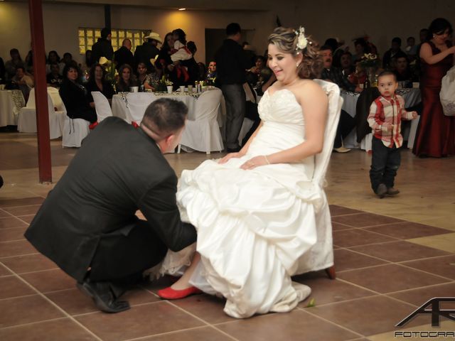 La boda de Juan Carlos y Esmeralda en Villa Hidalgo, Sonora 35