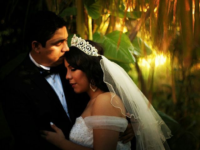 La boda de Juanito y Marisol  en Coatzacoalcos, Veracruz 7