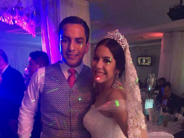 La boda de Juanito y Marisol  en Coatzacoalcos, Veracruz 12