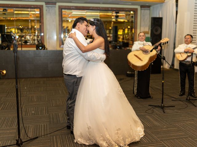 La boda de Tonatiuh y Vanessa en Álvaro Obregón, Ciudad de México 33