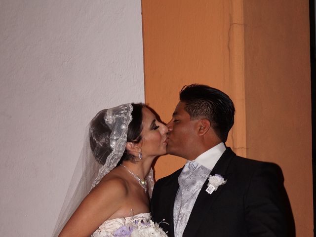 La boda de Javier y Ceci en Coyoacán, Ciudad de México 12
