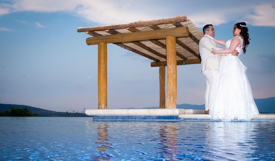 La boda de Eduardo y Nina en Tequesquitengo, Morelos
