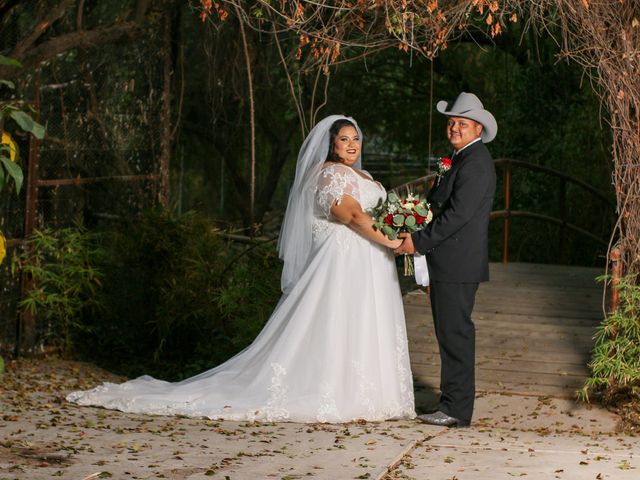 La boda de Ángel y Silvia en Hermosillo, Sonora 12