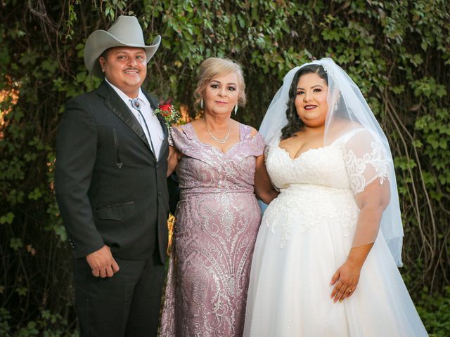 La boda de Ángel y Silvia en Hermosillo, Sonora 23