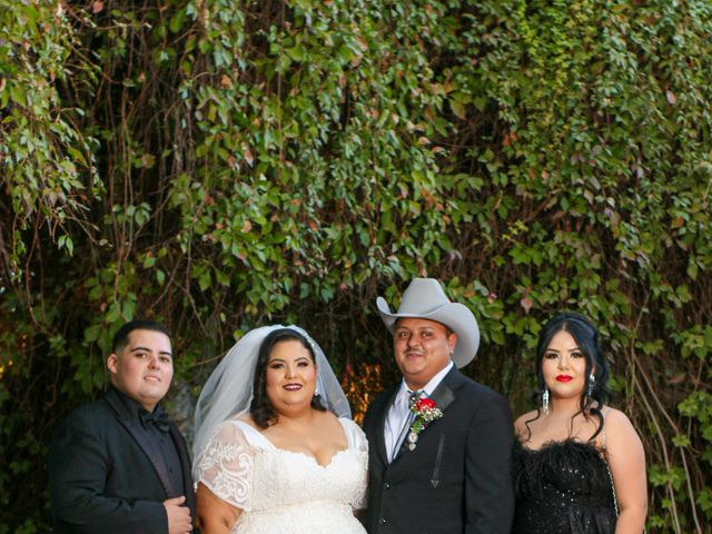 La boda de Ángel y Silvia en Hermosillo, Sonora 29