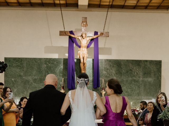 La boda de Christian y Alejandra en Zapopan, Jalisco 22