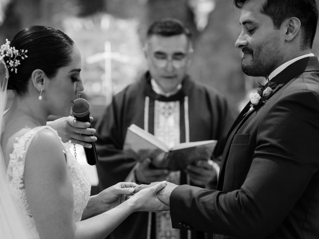 La boda de Christian y Alejandra en Zapopan, Jalisco 24