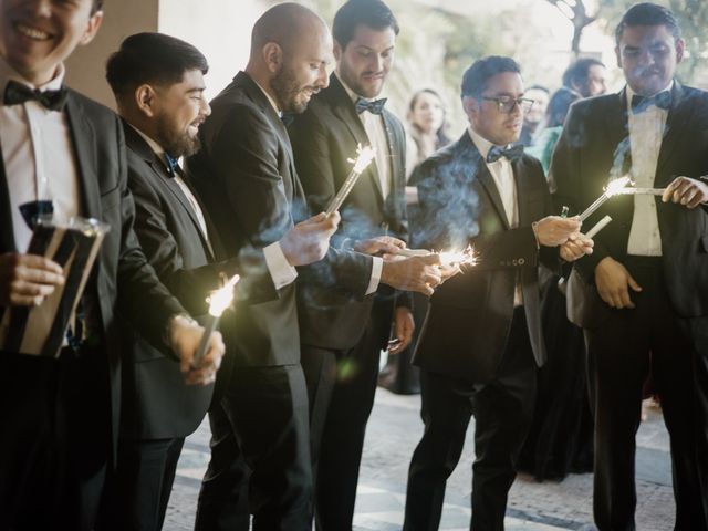 La boda de Christian y Alejandra en Zapopan, Jalisco 27