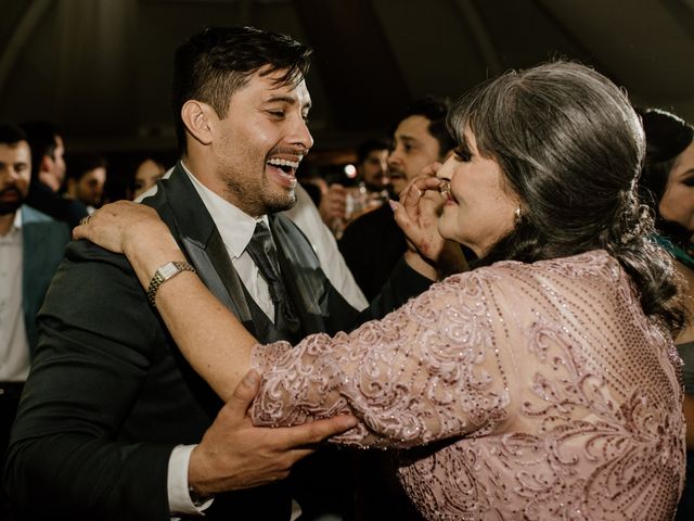 La boda de Christian y Alejandra en Zapopan, Jalisco 63