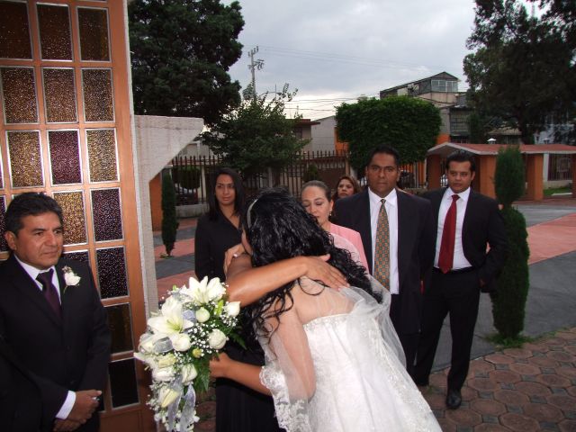 La boda de Angel y Vanya  en Gustavo A. Madero, Ciudad de México 12