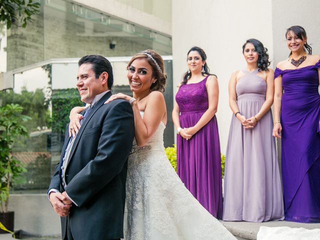 La boda de Alejandro y Gabriela en Naucalpan, Estado México 29