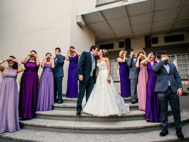 La boda de Alejandro y Gabriela en Naucalpan, Estado México 36