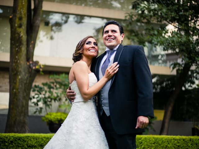 La boda de Alejandro y Gabriela en Naucalpan, Estado México 41