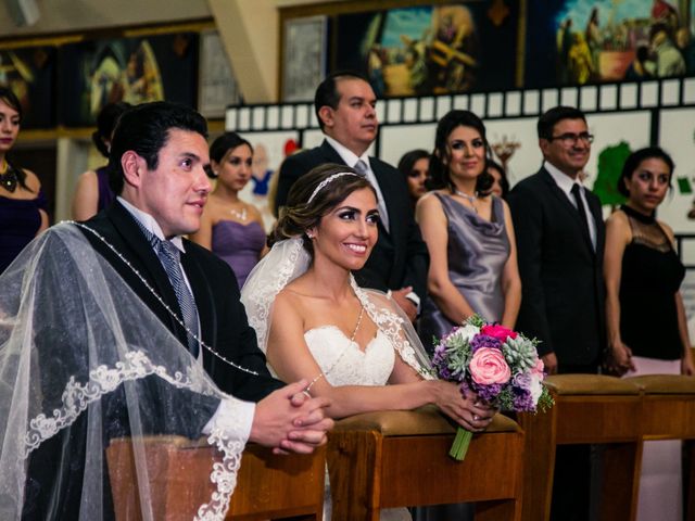 La boda de Alejandro y Gabriela en Naucalpan, Estado México 54