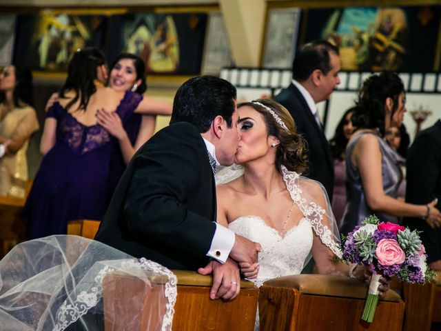 La boda de Alejandro y Gabriela en Naucalpan, Estado México 55