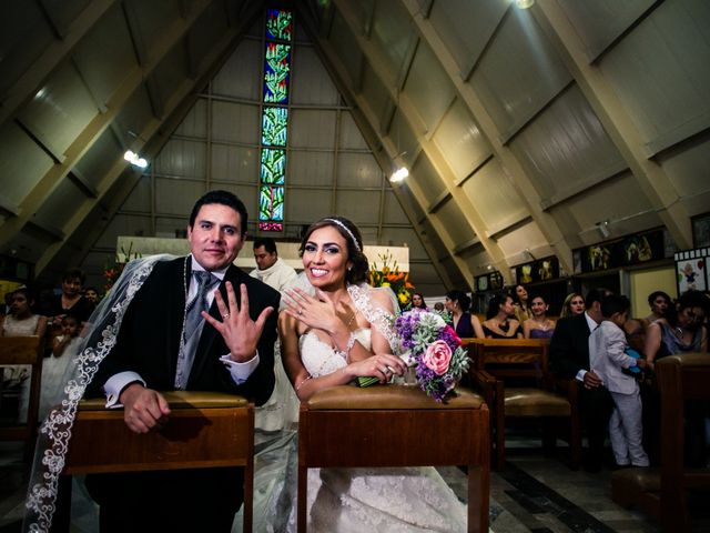 La boda de Alejandro y Gabriela en Naucalpan, Estado México 56