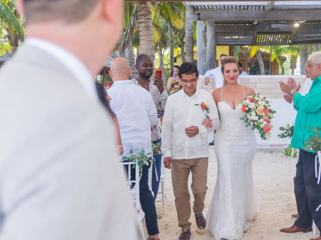 La boda de Alfonso y Raquel en Isla Mujeres, Quintana Roo 18