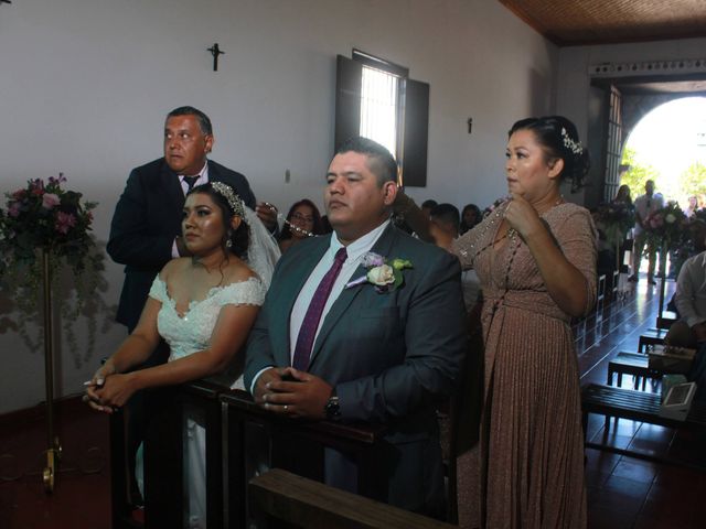 La boda de Marcos y Alice en Villa de Alvarez, Colima 12