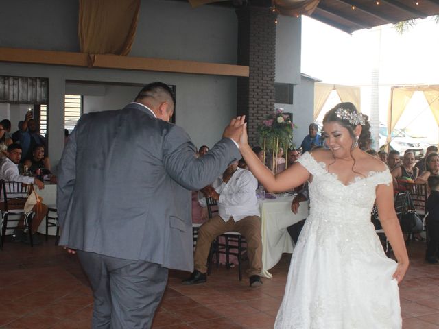 La boda de Marcos y Alice en Villa de Alvarez, Colima 25