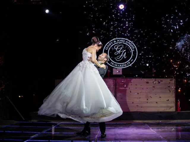 La boda de José Ángel  y Gaby en Tlajomulco de Zúñiga, Jalisco 21