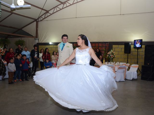 La boda de Daniel  y Arely  en Tepeji del Río, Hidalgo 24