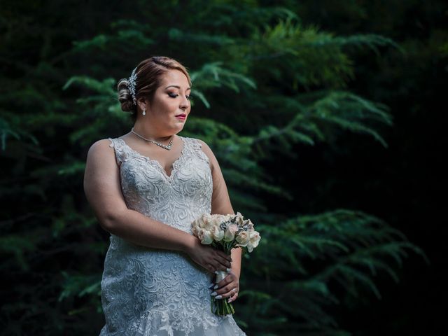 La boda de Manuel y Montserrat en Saltillo, Coahuila 33