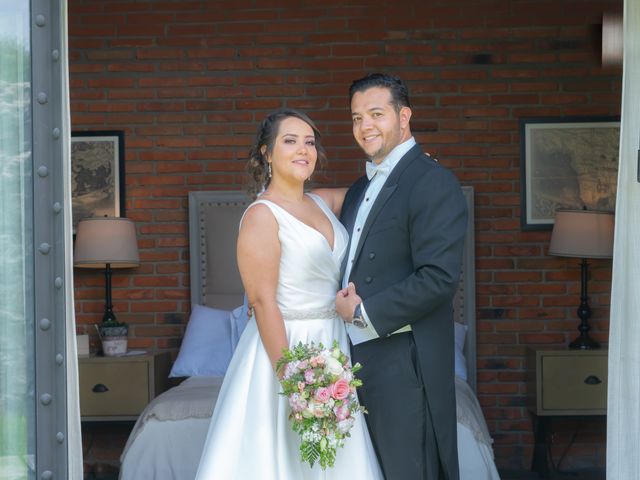 La boda de Oscar y Michelle en Santa Rosa Jáuregui, Querétaro 33