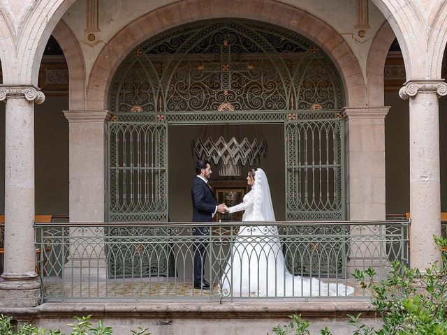 La boda de Fernando y Alan en Morelia, Michoacán 33