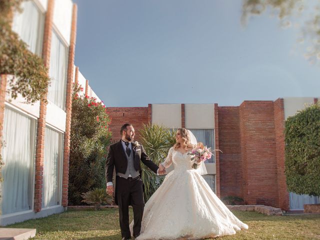 La boda de Carlos y Tannya en Hermosillo, Sonora 33