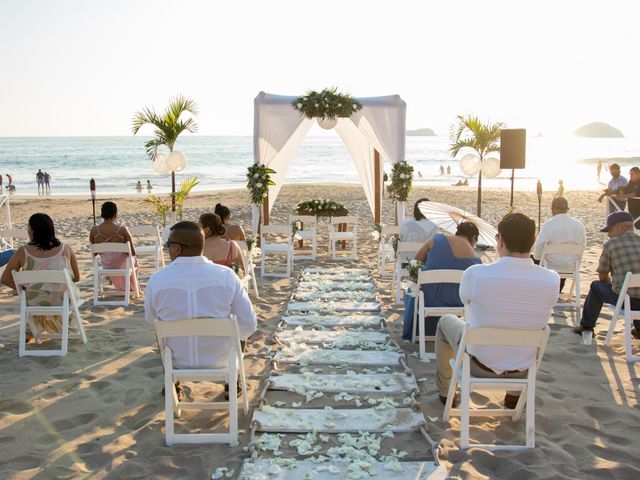 La boda de Candy y Eirck en Ixtapa Zihuatanejo, Guerrero 11