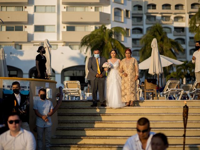 La boda de Candy y Eirck en Ixtapa Zihuatanejo, Guerrero 15