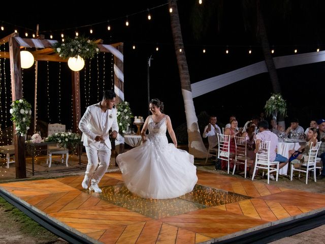 La boda de Candy y Eirck en Ixtapa Zihuatanejo, Guerrero 77