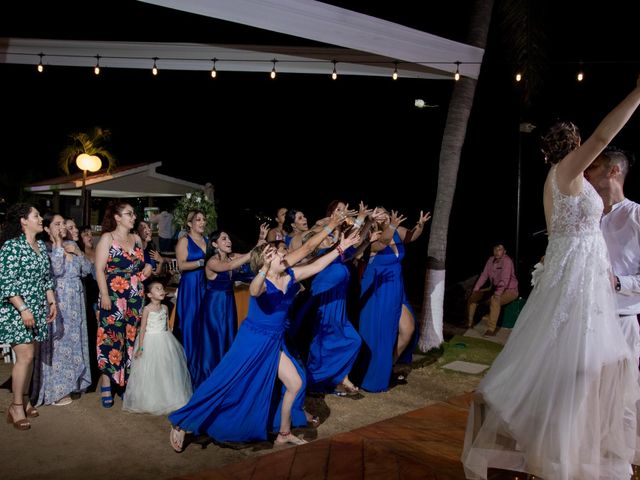 La boda de Candy y Eirck en Ixtapa Zihuatanejo, Guerrero 83