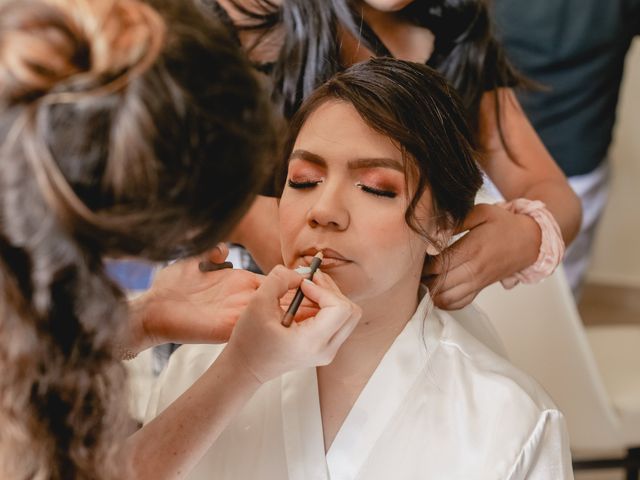 La boda de Chuy y Pao en Bahía de Banderas, Nayarit 8