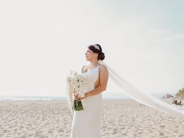 La boda de Chuy y Pao en Bahía de Banderas, Nayarit 49