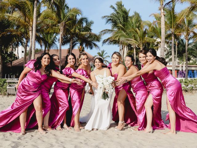 La boda de Chuy y Pao en Bahía de Banderas, Nayarit 62