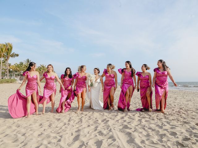 La boda de Chuy y Pao en Bahía de Banderas, Nayarit 66