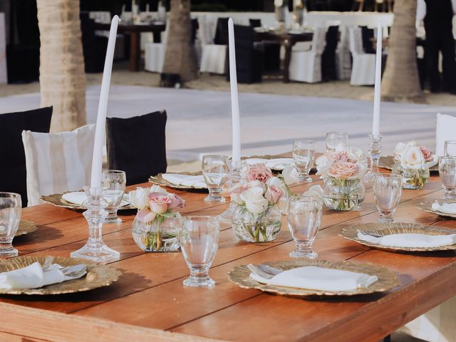 La boda de Chuy y Pao en Bahía de Banderas, Nayarit 78