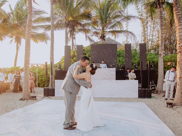 La boda de Chuy y Pao en Bahía de Banderas, Nayarit 94