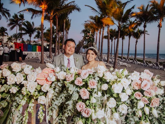 La boda de Chuy y Pao en Bahía de Banderas, Nayarit 97