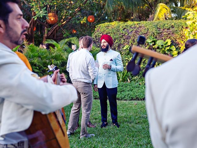 La boda de Noah Ahmed y Avery Myers en Playa del Carmen, Quintana Roo 60