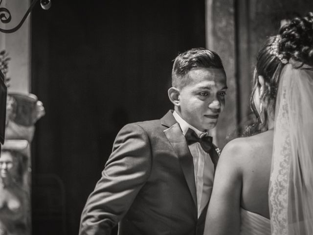 La boda de CRISTIAN y ESMERALDA en Guadalajara, Jalisco 13