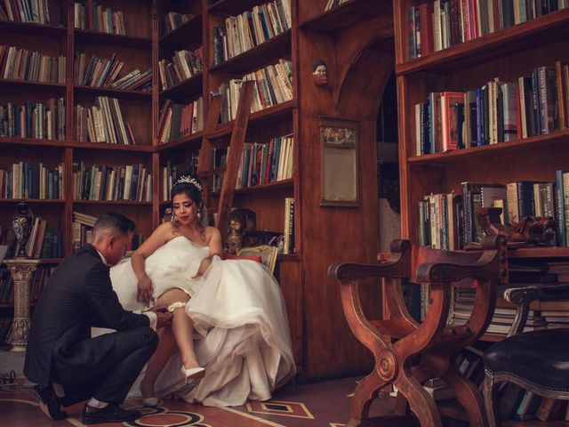 La boda de CRISTIAN y ESMERALDA en Guadalajara, Jalisco 33