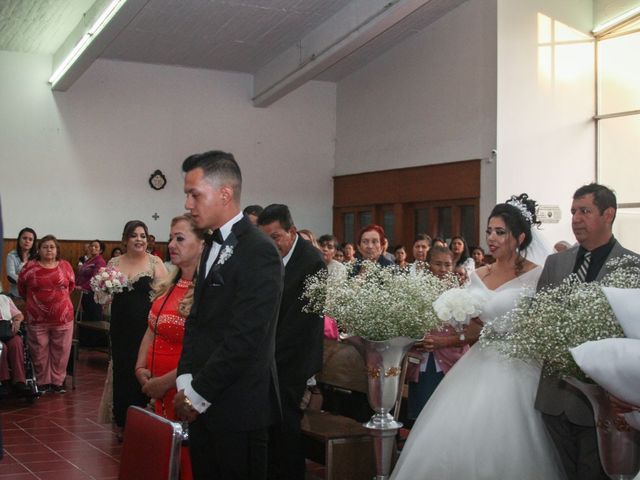 La boda de CRISTIAN y ESMERALDA en Guadalajara, Jalisco 40